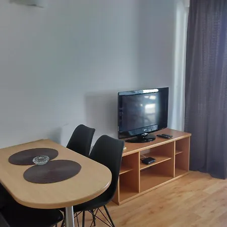 Апартаменты Apartman Tutavac 1 *