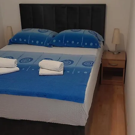 Апартаменты Apartman Tutavac 1 Клек