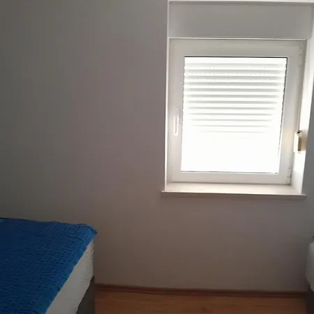 Apartman Tutavac 1 * Клек