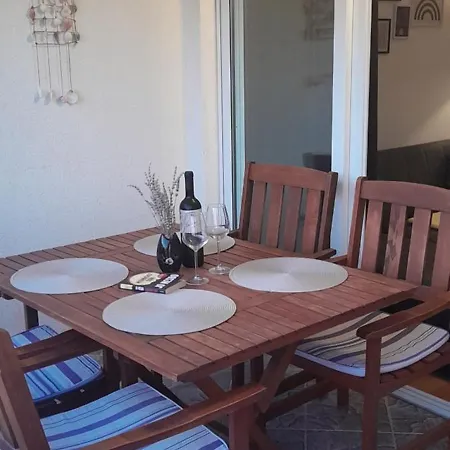 Apartman Tutavac 1 Клек